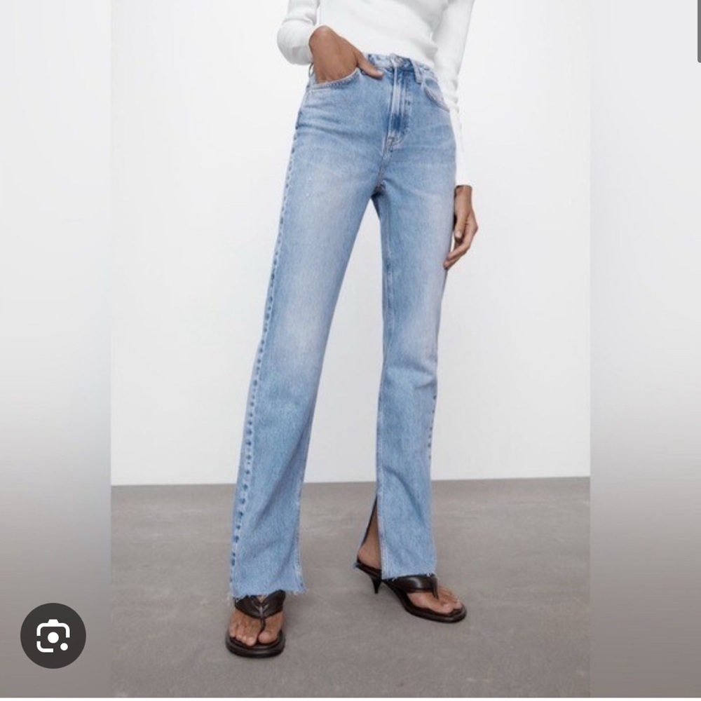 Zara Women's wide Leg Jeans with split in Light Blue